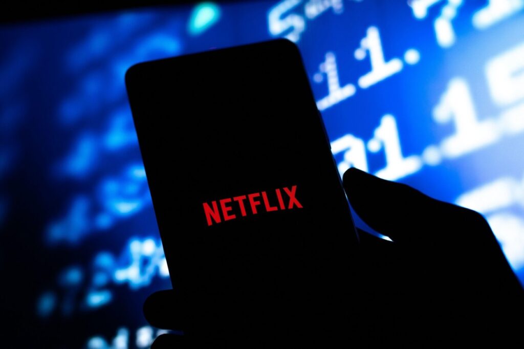 Netflix je objavil poročilo o najbolj gledanih serijah med januarjem in junijem letos