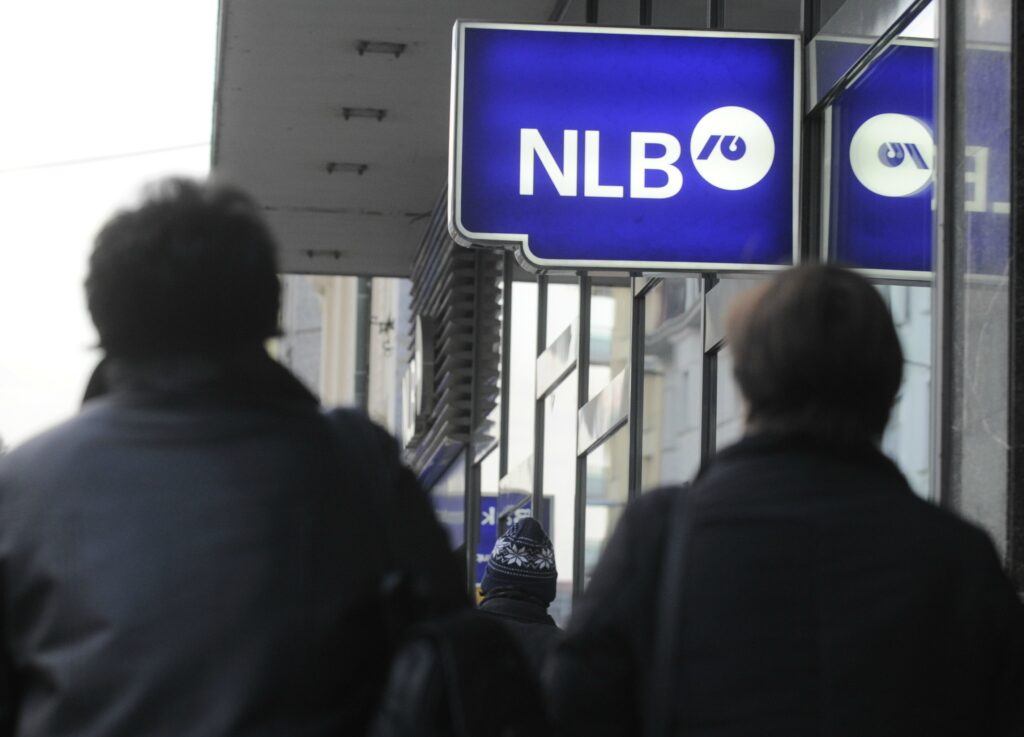 Napis Nove Ljubljanske banke