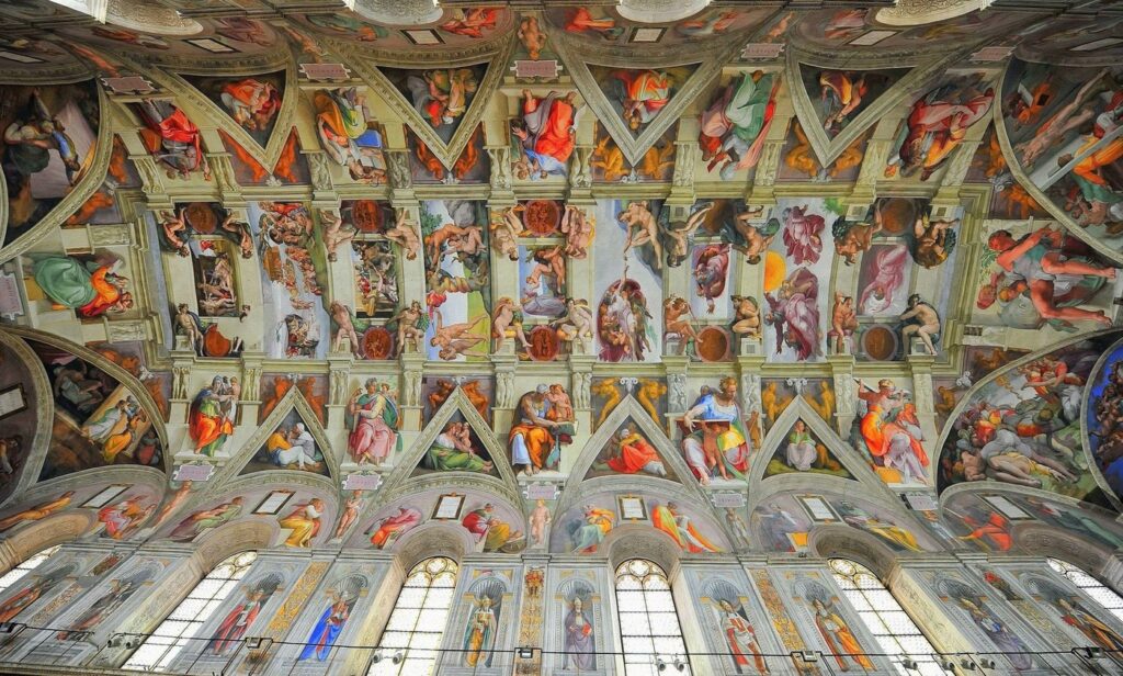 Strop znamenite Sikstinske kapele v Vatikanu