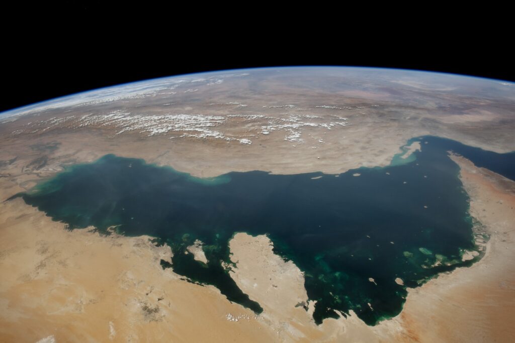 Hormuška ožina in Perzijski zaliv
