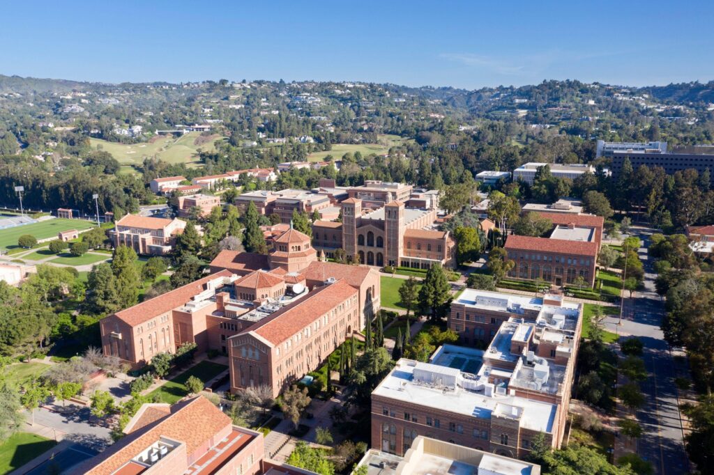Kampus univerze UCLA