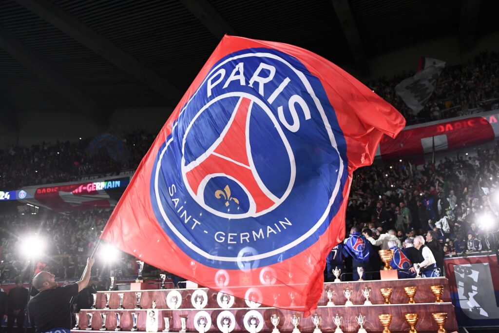 Paris Saint-Germain, zastava, logo, nogomet