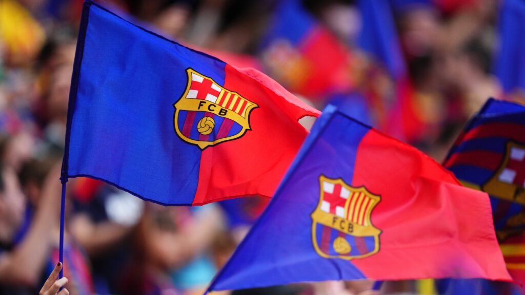 Barcelona, FCB, nogometni klub, navijači, zastava, logo