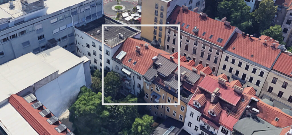 Na dražbo gre stavba v centru Ljubljane