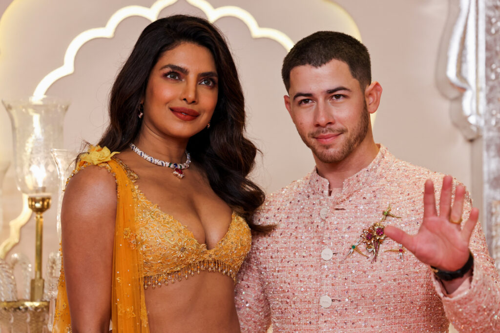 Nick Jonas in Priyanka Chopra