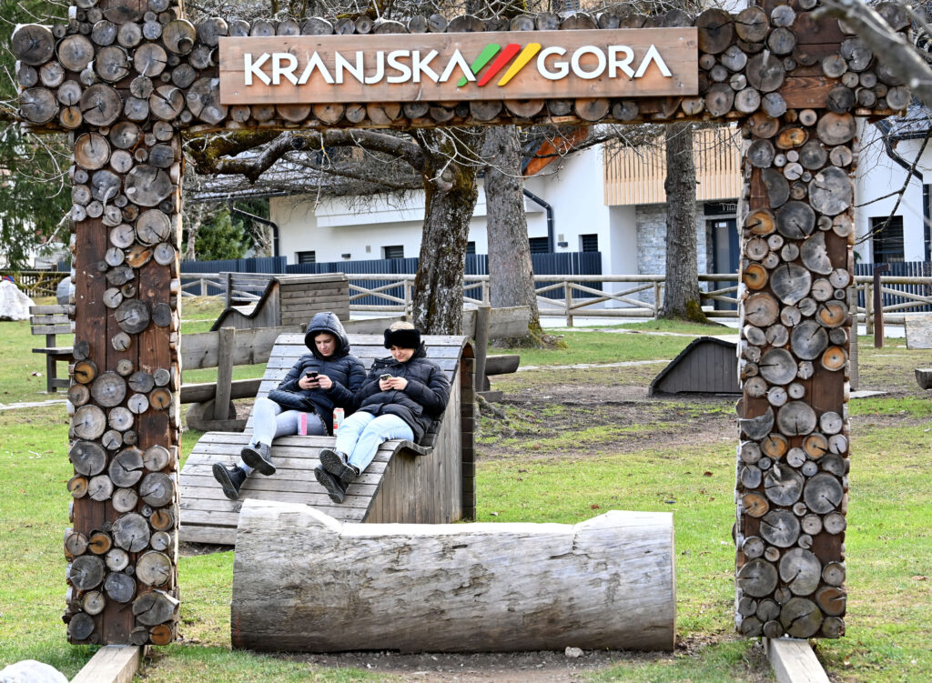 Turisti v Kranjski gori