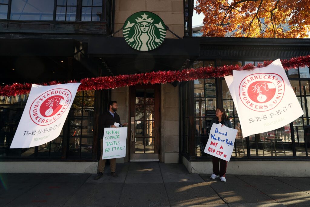 Starbucks, delavci