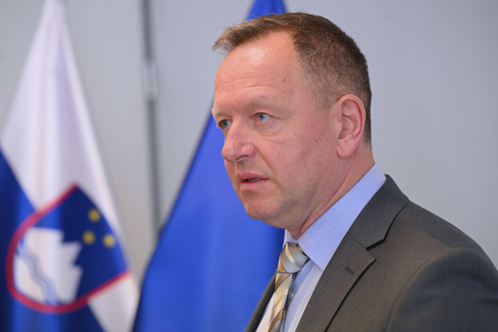 Robert &Scaron;umi, KPK