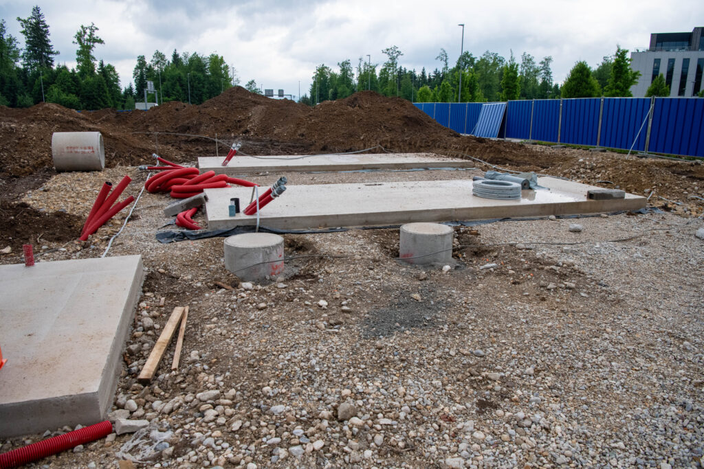 Gradbišče Lek Brnik