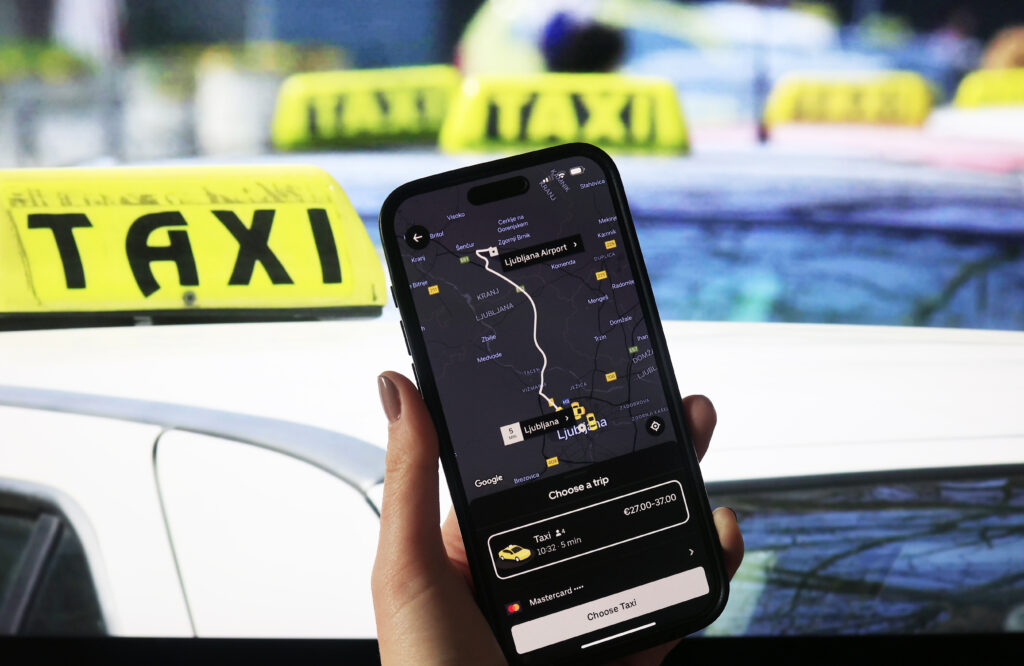 Danes je ameriško podjetje Uber začelo delovati v Sloveniji, aplikacija Uber že deluje