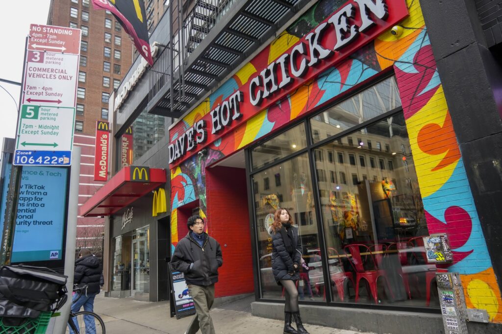 Veriga restavracij Dave's Hot Chicken