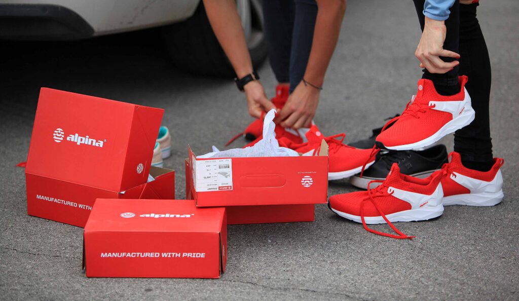 Alpina, čevlji, špotni copati, obutev