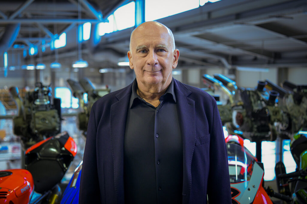 Igor Akrapovič, Akrapovič