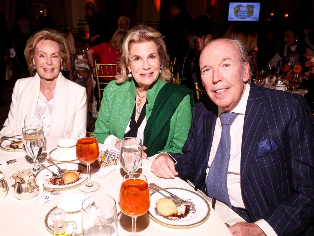 Jose Pepe Fanjul (desno)