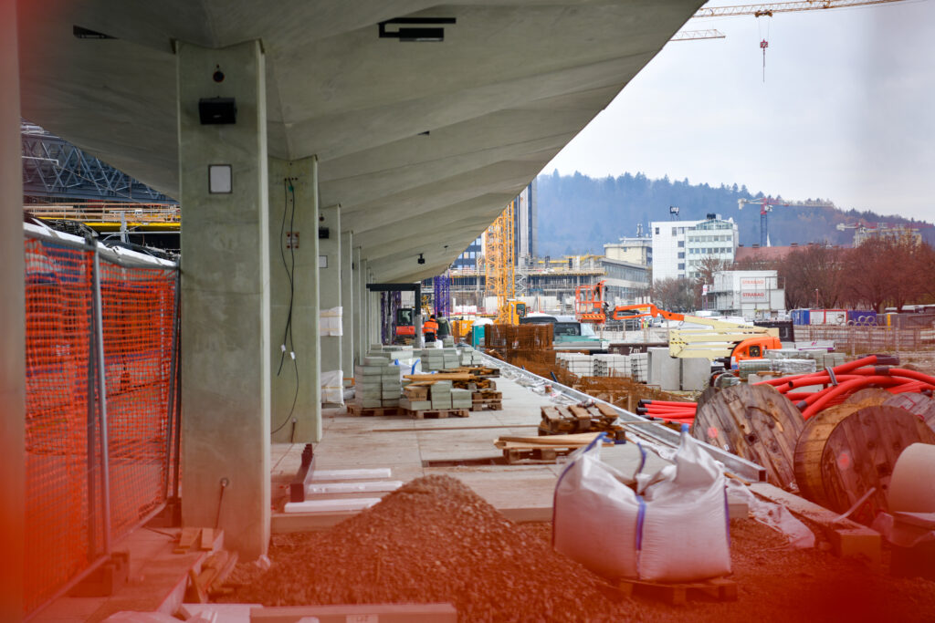 Železniška postaja gradbišče