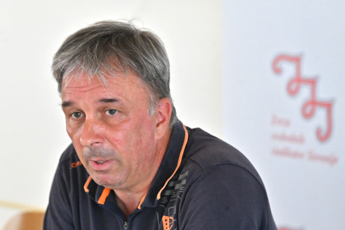 Svoboda želi omilitev, sindikati svarijo: To ni kazen, ampak nujna varovalka