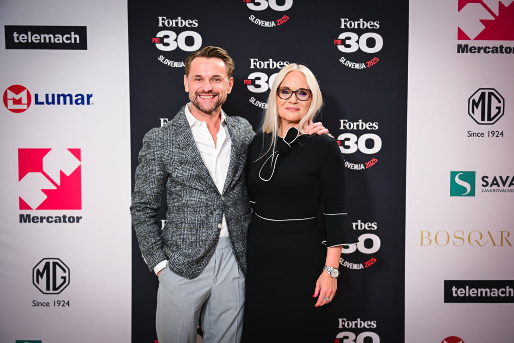 Primož Hribar, direktor CAS Media, z direktorico in odgovorno urednico N1 Slovenija Katja Šeruga