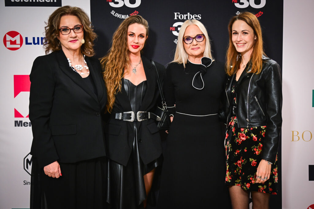 Urednica Forbes Slovenija Bojana Humar, televizijska voditeljica Tara Zupančič, direktorica in urednica N1 Slovenija Katja Šeruga ter novinarka N1 Alenka Grmek