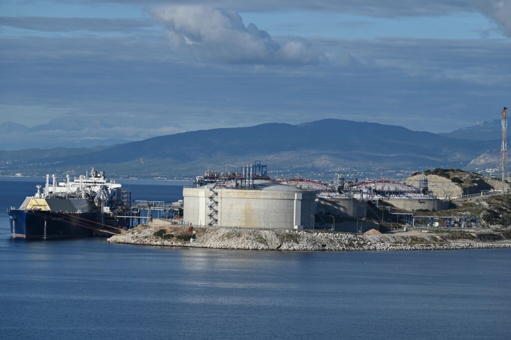 Tanker in izvozni terminal za LNG