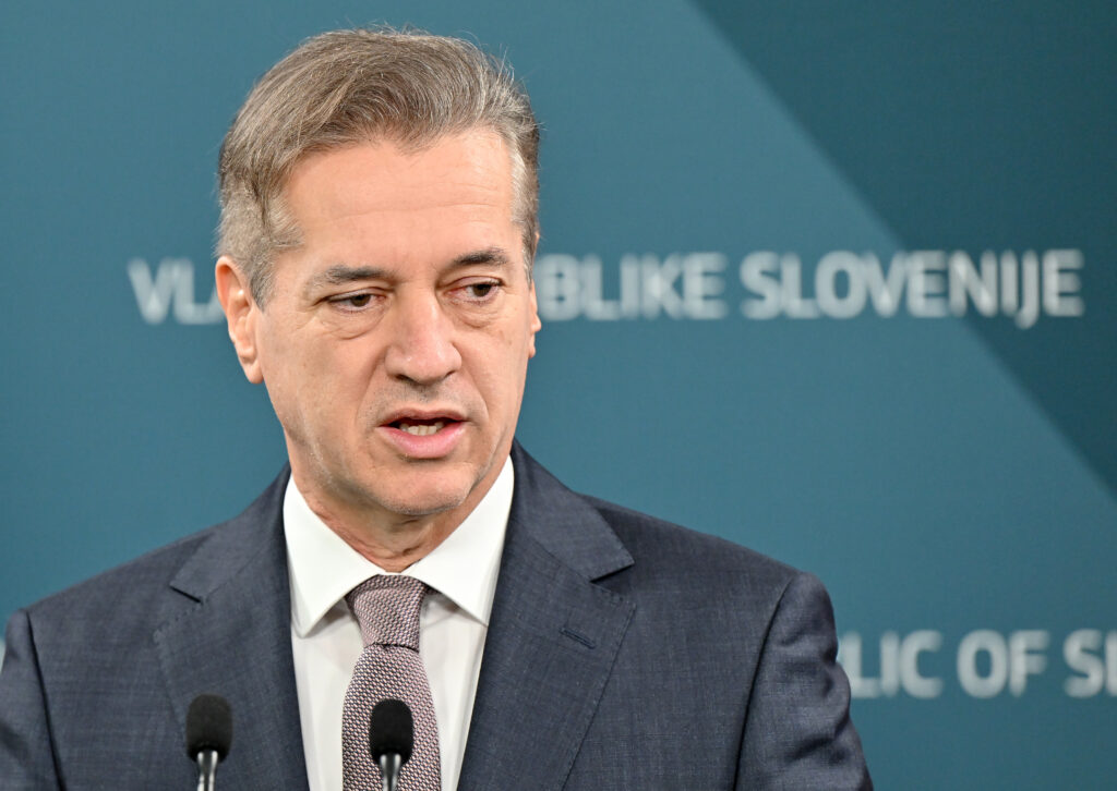 Predsednik vlade Robert Golob