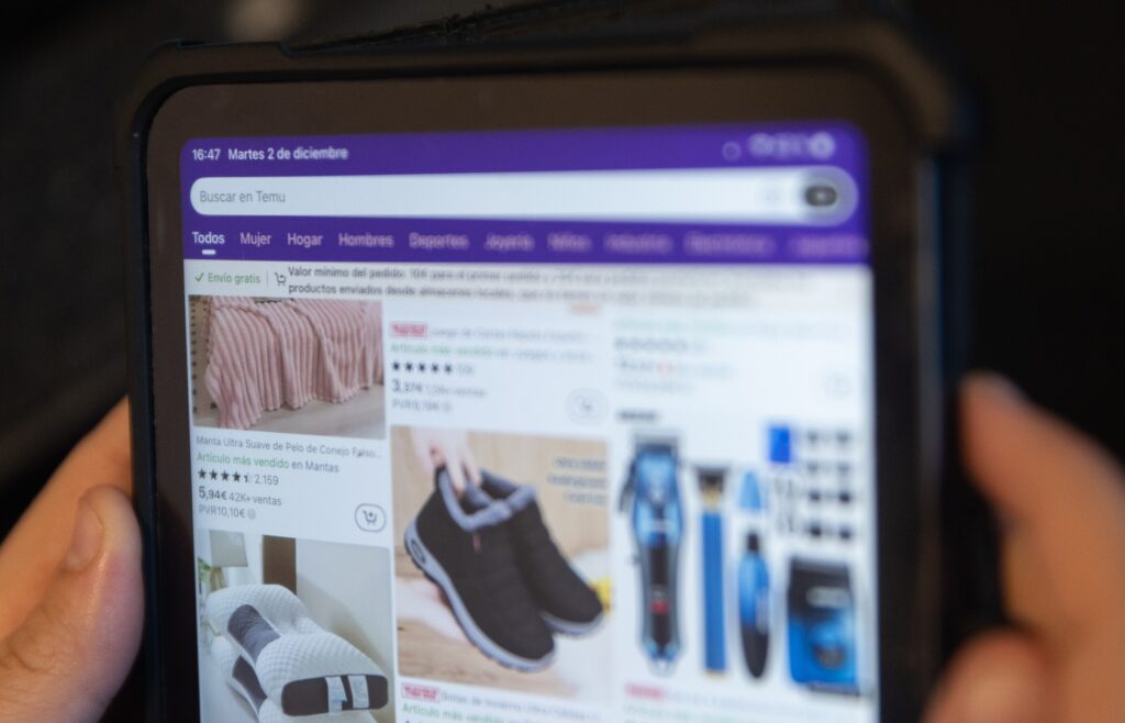 Kitajska spletna tržnica Temu