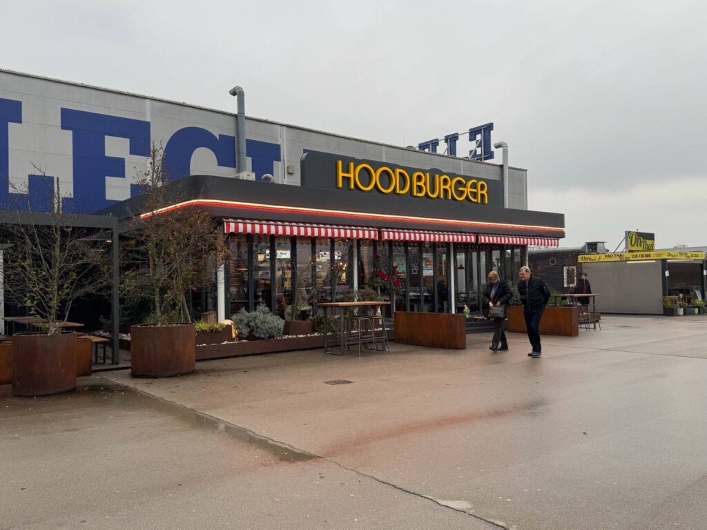 Hood Burger, Rudnik, Leclerc