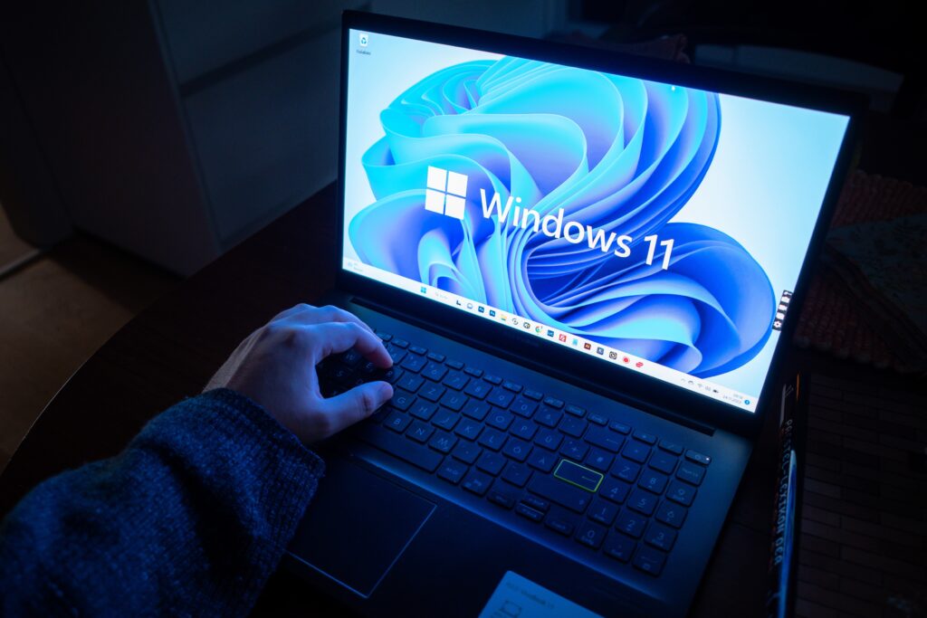 Windows 11, Microsoft, operacijski sistem, prenosni računalnik