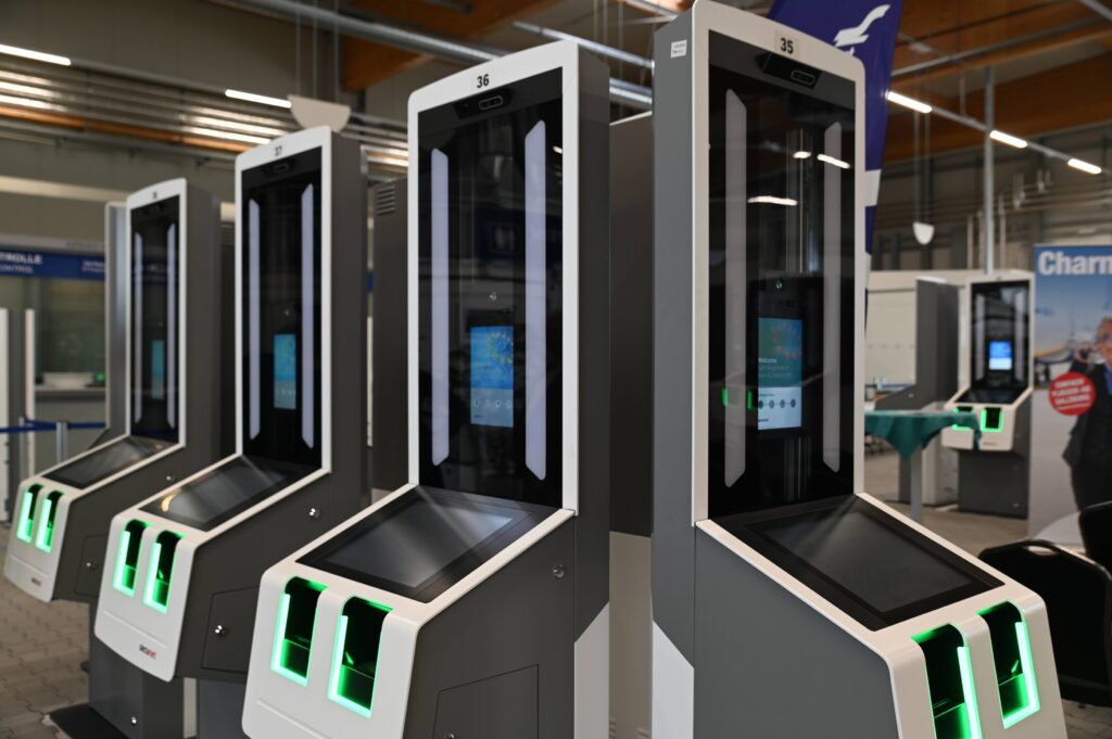 ESS, elektronski sistem, schengensko območje, vstop, izstop