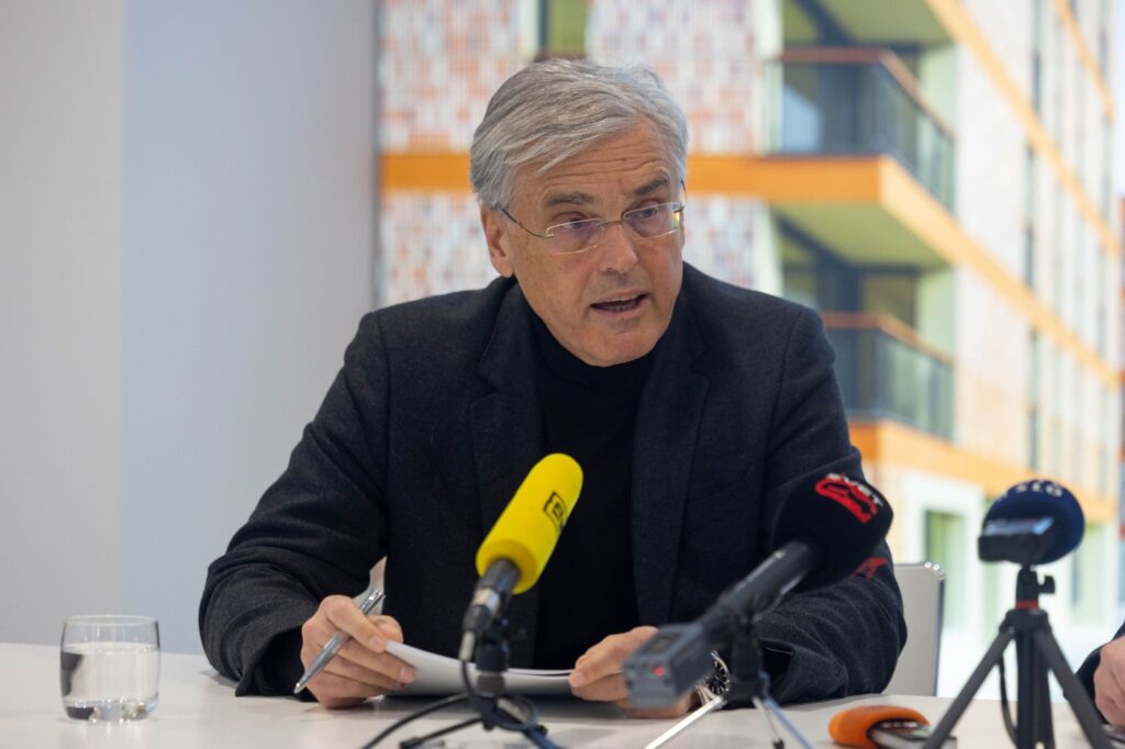 Črtomir Remec, stanovanjski sklad