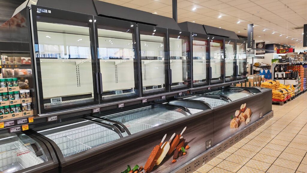 hofer, trgovina, police