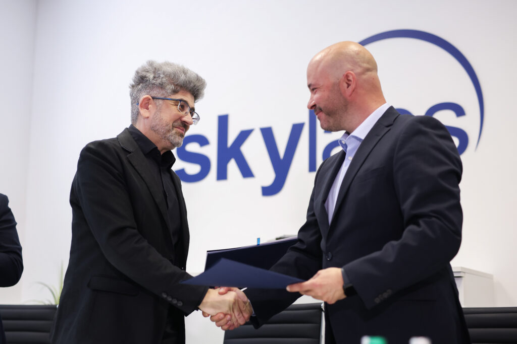 SkyLabs, razvojni center vesoljskih tehnologij, Matevž Frangež, Tomaž Rotovnik