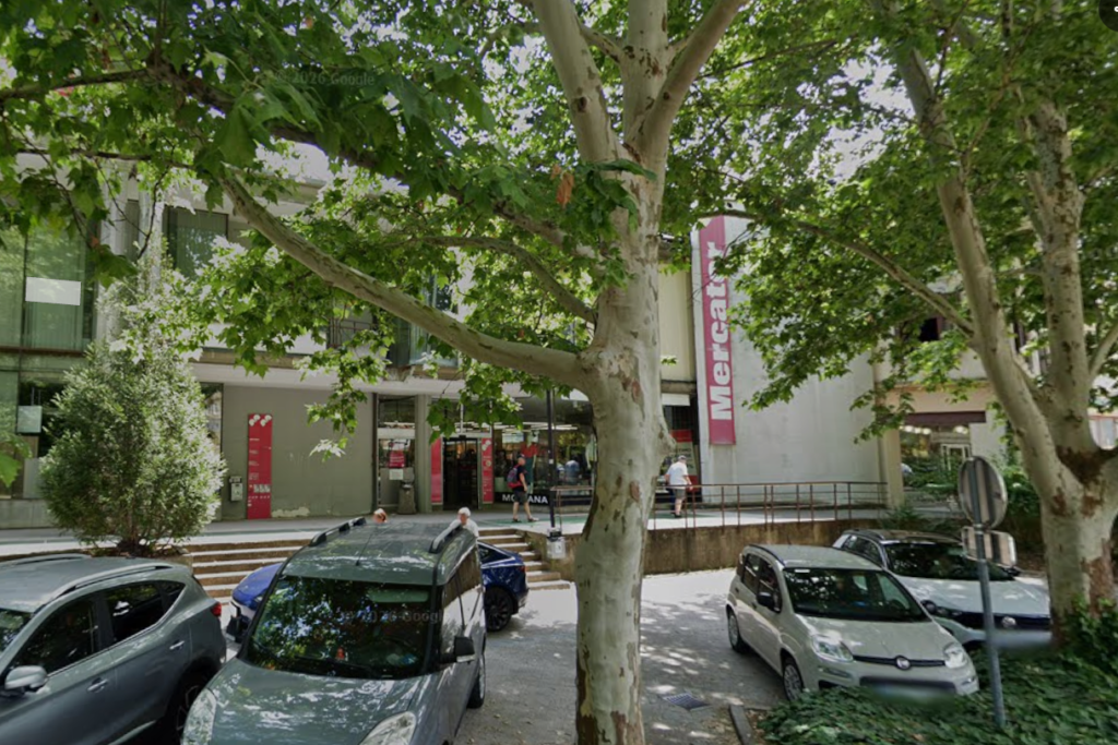 rogaška slatina, mercator, trgovina