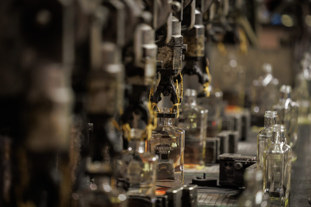 Steklarna Hrastnik, proizvodnja, steklenice, peč