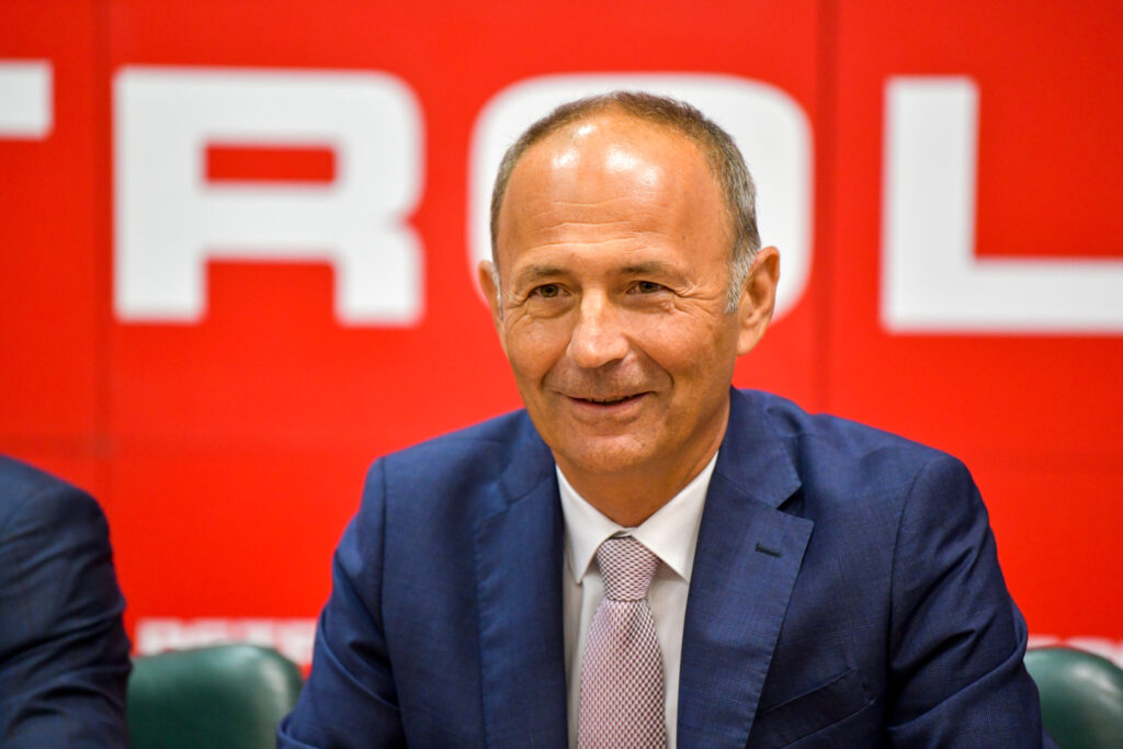 Jože Smolič, Petrol