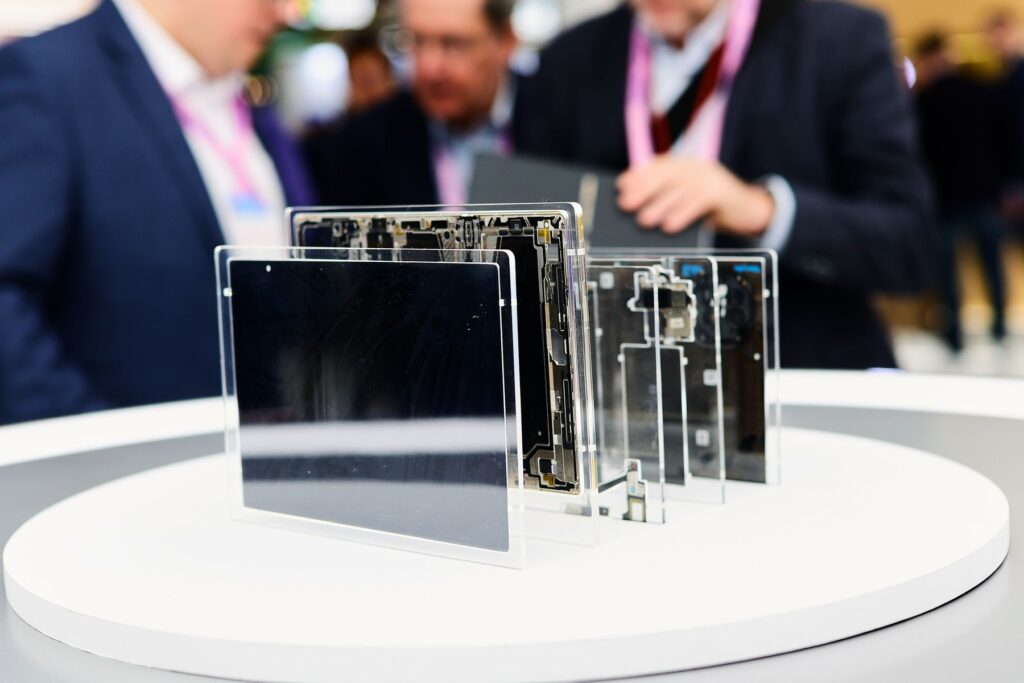 Huaweijev telefon Mate XT