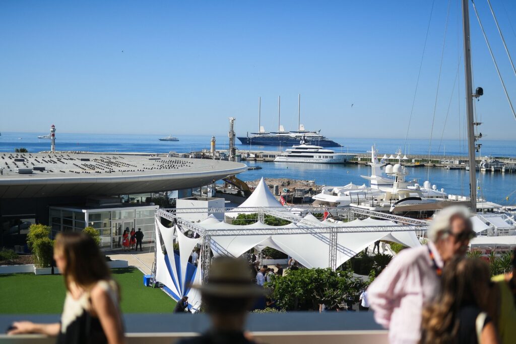 Jahta Orient Express Corinthian na filmskem festivalu v Cannesu