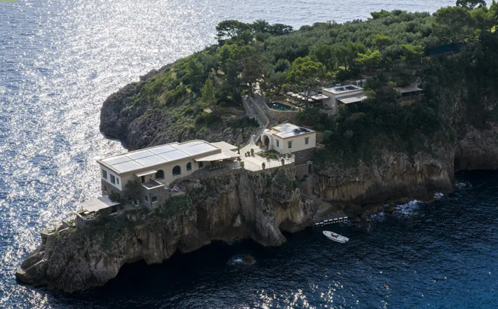 Isca, Amalfi