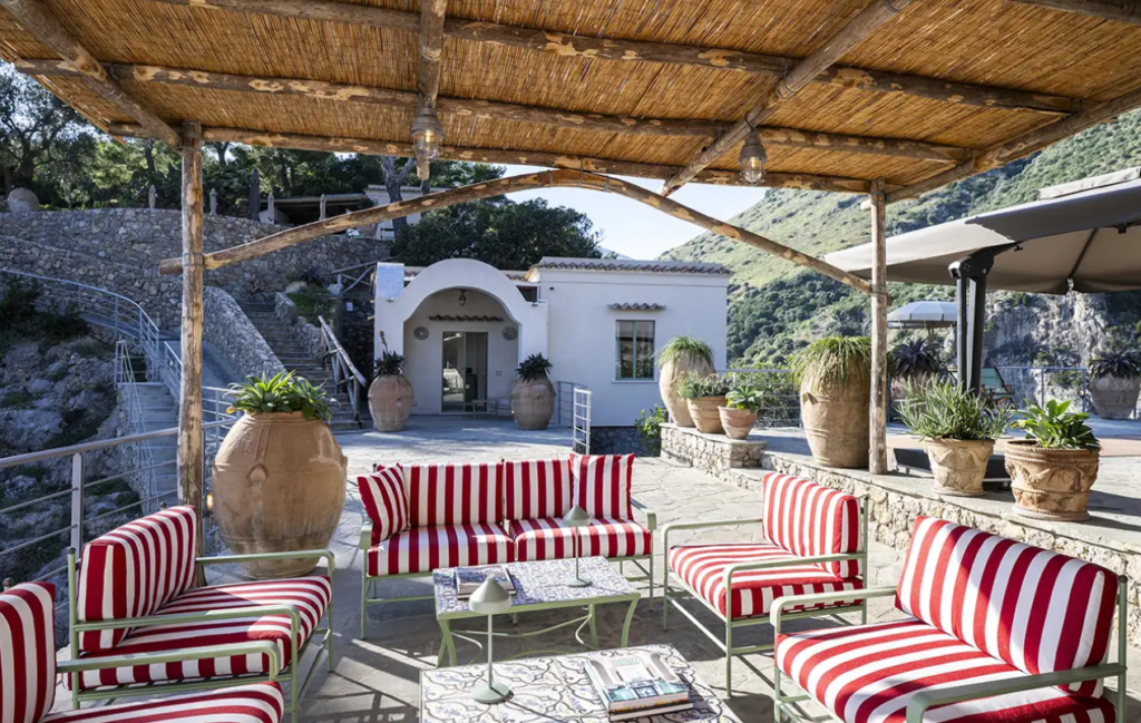 Isca, Amalfi