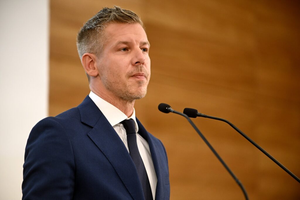 Madžarski premier Peter Magyar