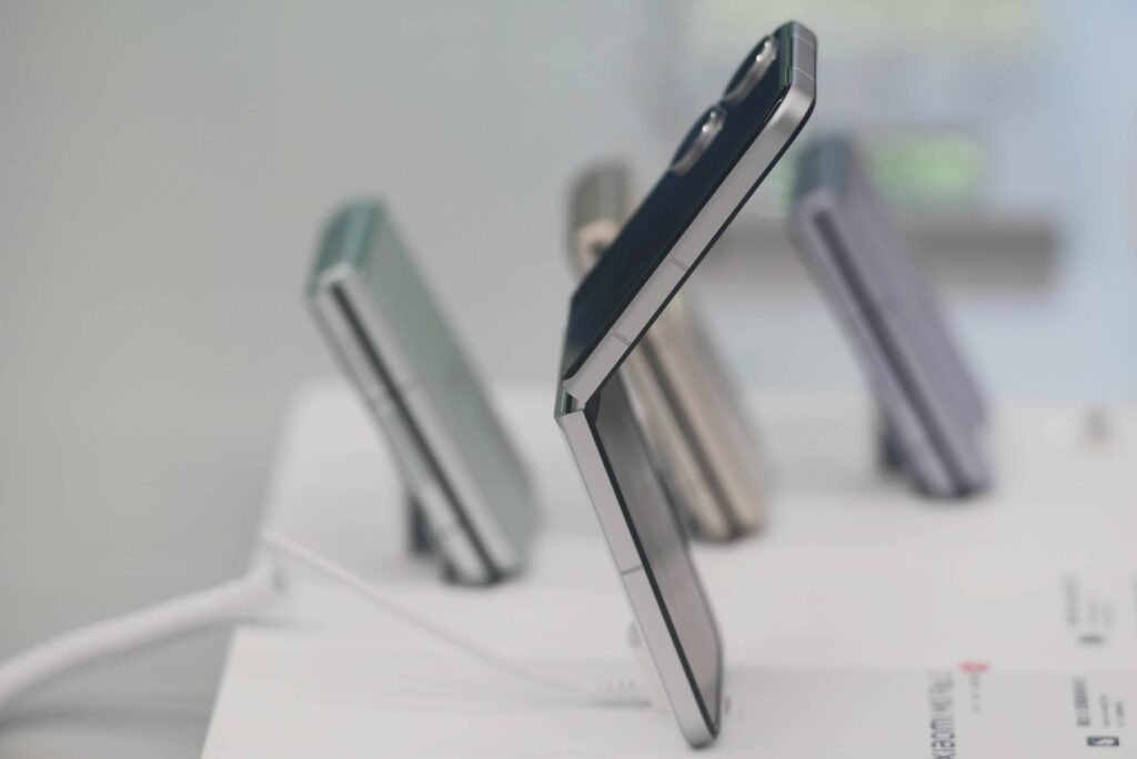 Zložljivi telefon Xiaomi MIX Flip 2